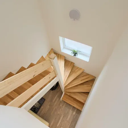 2 Bedroom Apartment, Brnenska Prehrada 2km *